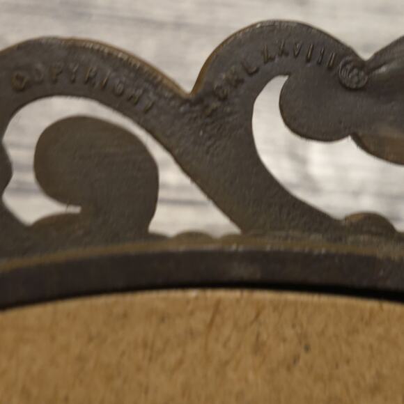 Vintage 1978 Homco Boho 9-5/8" Oval Mirror Faux Rattan Resin Wicker Set of 2 - Picture 5 of 8